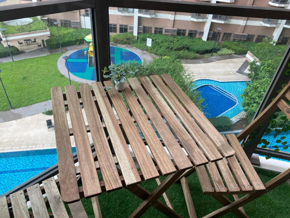 Le 10 The Radiance Manila Bay Aparthotel Pasay Eksteriør bilde